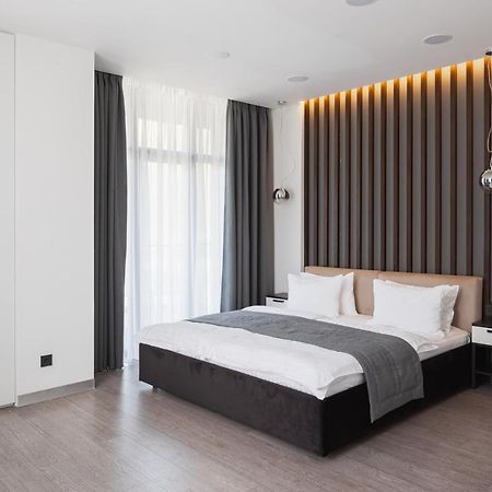 Beskyd Suites บูโคเวล ภายนอก รูปภาพ
