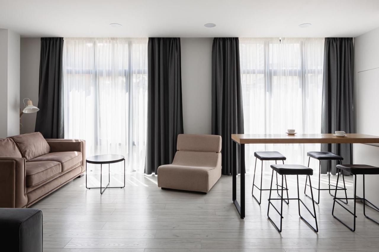Beskyd Suites บูโคเวล ภายนอก รูปภาพ