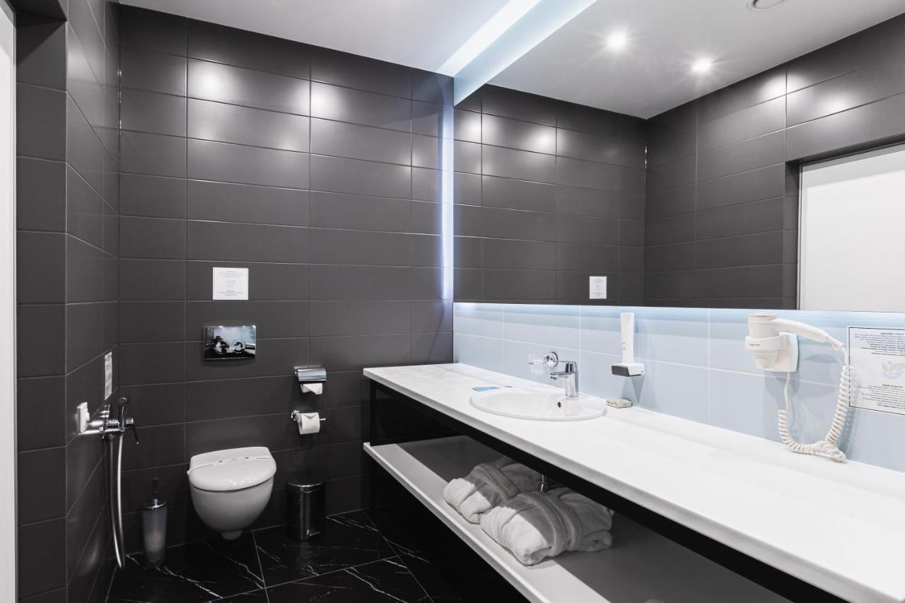 Beskyd Suites บูโคเวล ภายนอก รูปภาพ