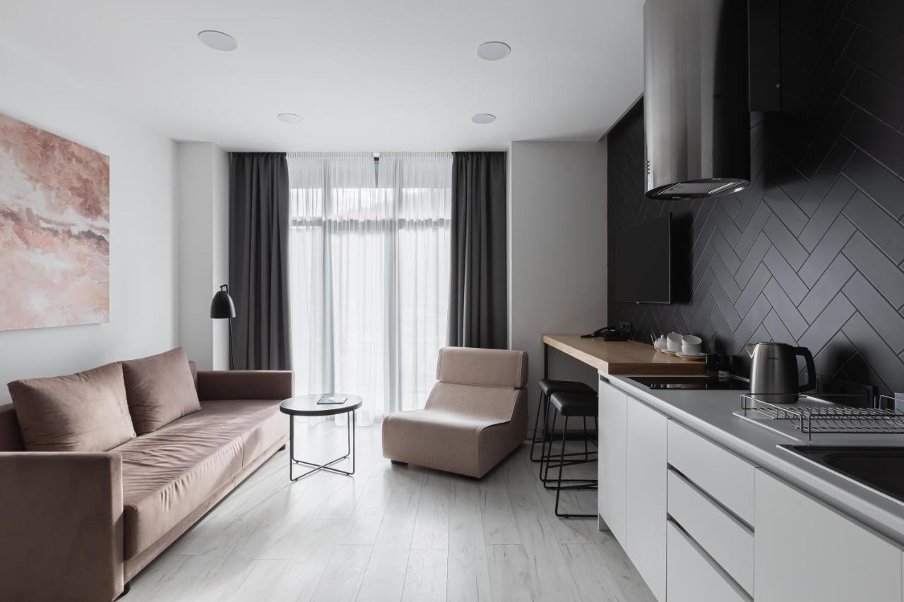 Beskyd Suites บูโคเวล ภายนอก รูปภาพ